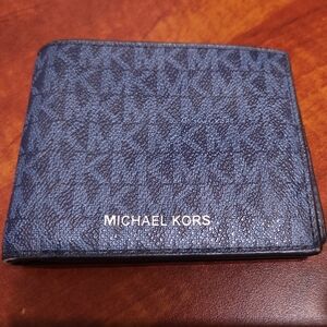 Michael Kors Bifold Wallet